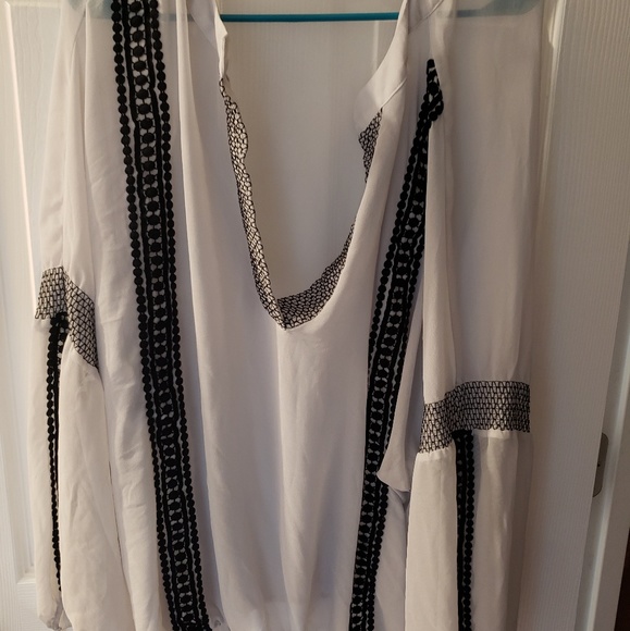 Lane Bryant Tops - 18/20 Lane Bryant Boho Top
